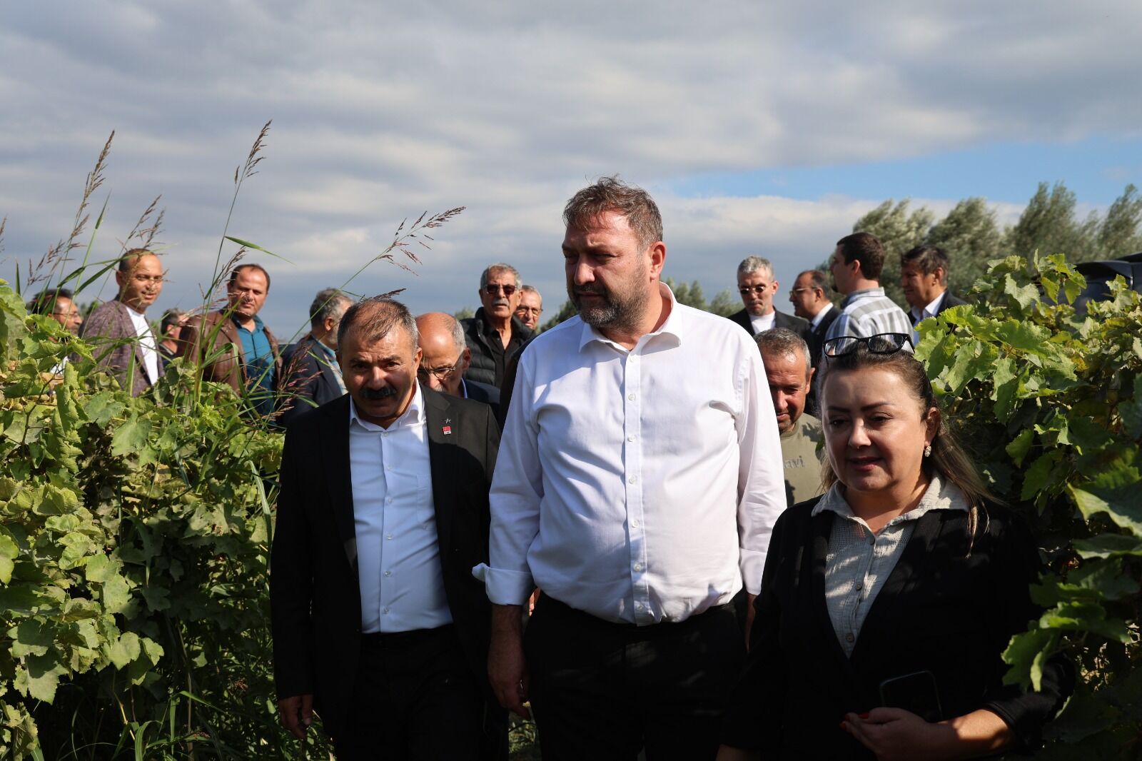 CHP’li Gümrükçü'den Menemen çıkarması: Tatlı üzümde acı fiyat olmaz