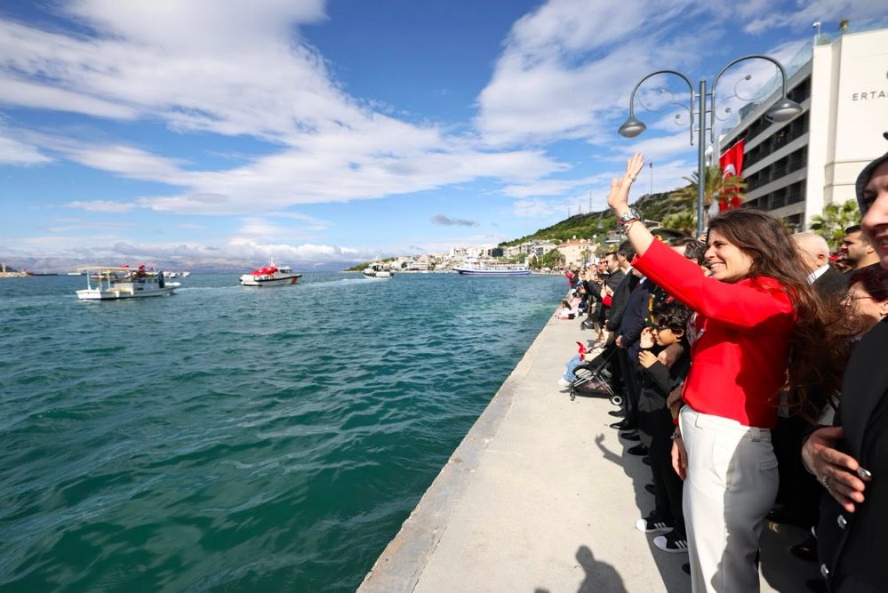 Cumhuriyetin 103. Yılı Çeşme’de Büyük Coşkuyla Kutlandıphoto 2026 10 29 13 26 42