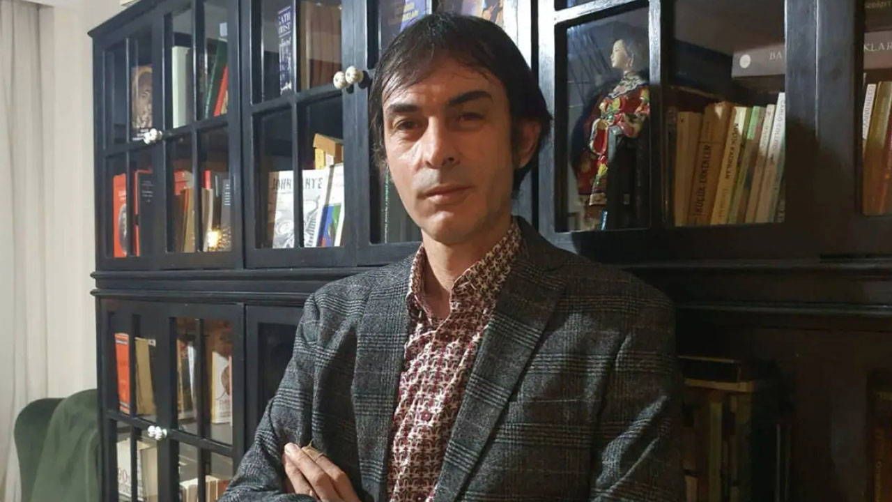 Gazeteci Bahadır Özgür