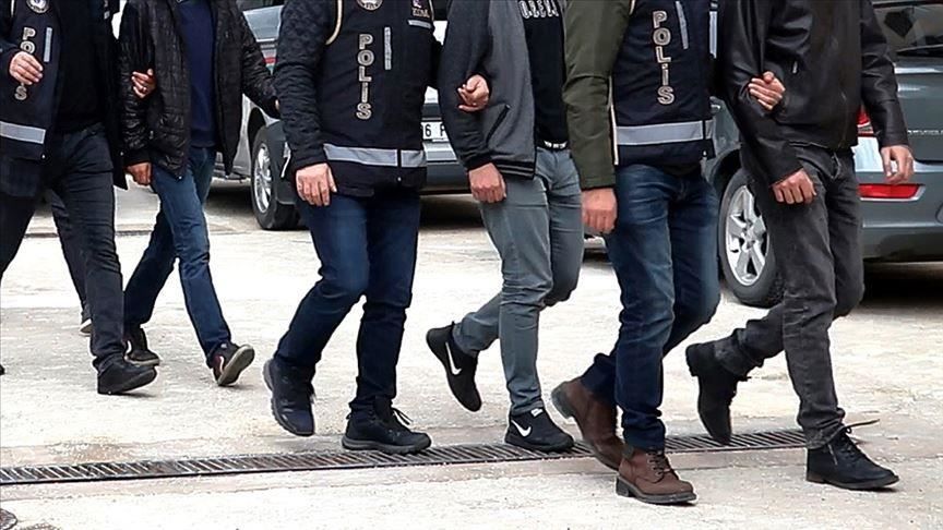 İzmir merkezli yasa dışı bahis operasyonu: 27 şüpheli tutuklandı