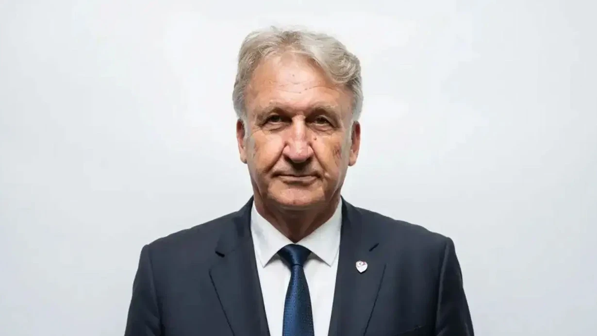 Gözaltına alınmıştı... MHK Üyesi Şahin istifa etti