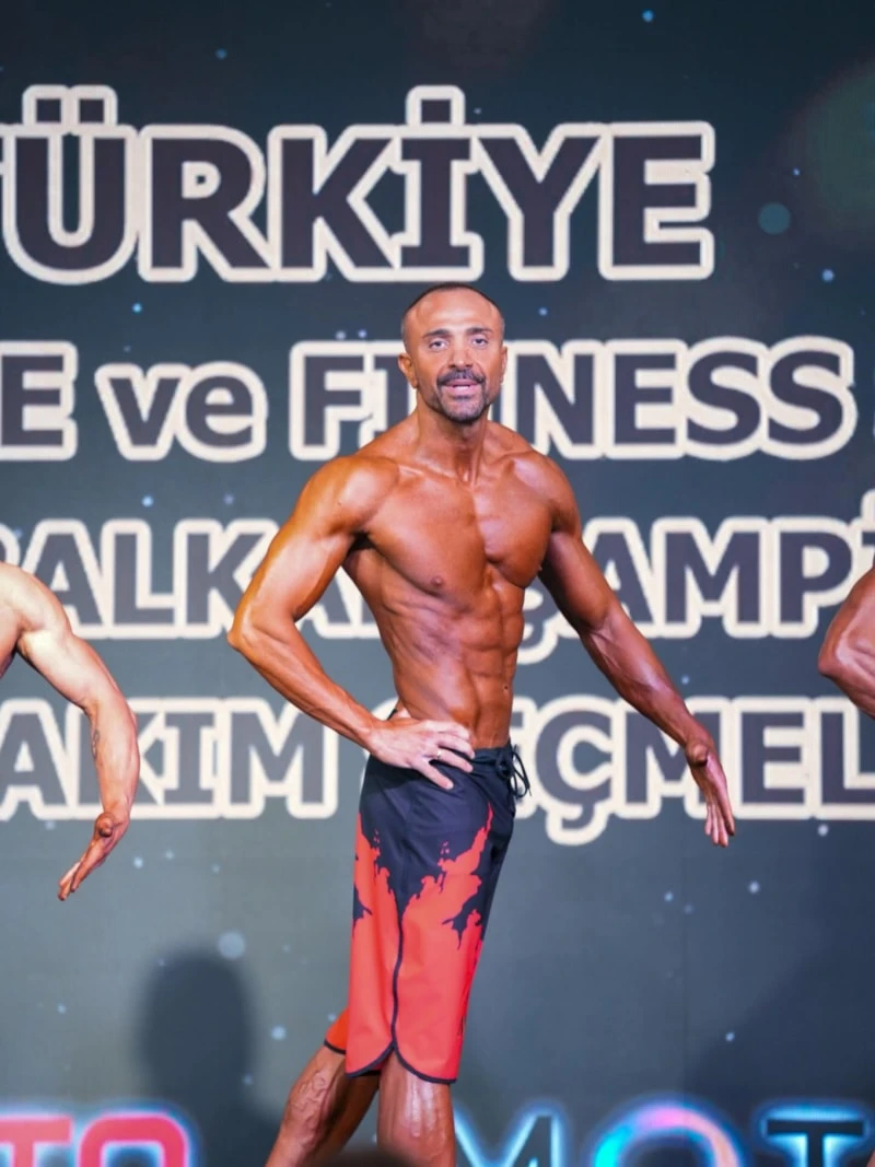 Okan Kurt 1