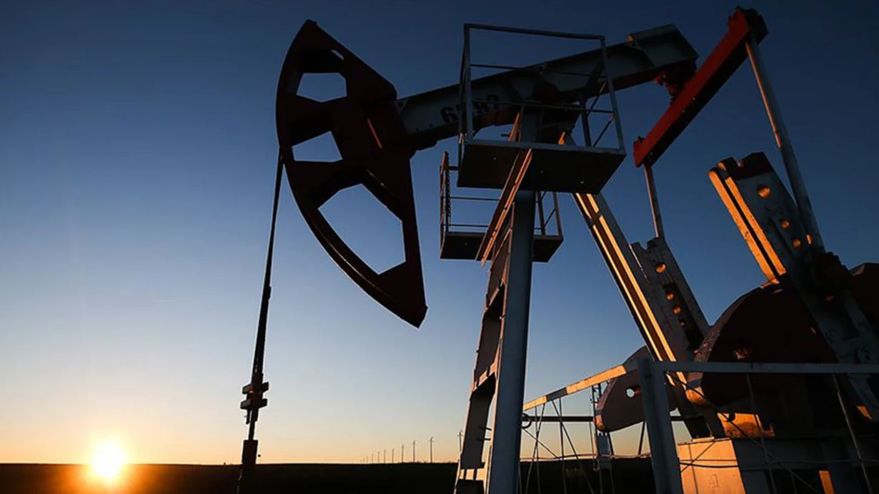 Açıklamalar etkili oldu… Petrol fiyatları düştü