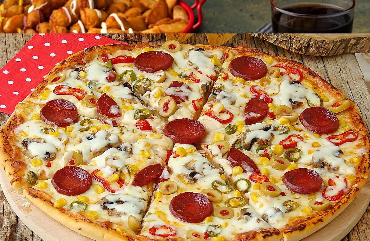 Hem pratik hem lezzetli... Evde kolay pizza yapımı-1