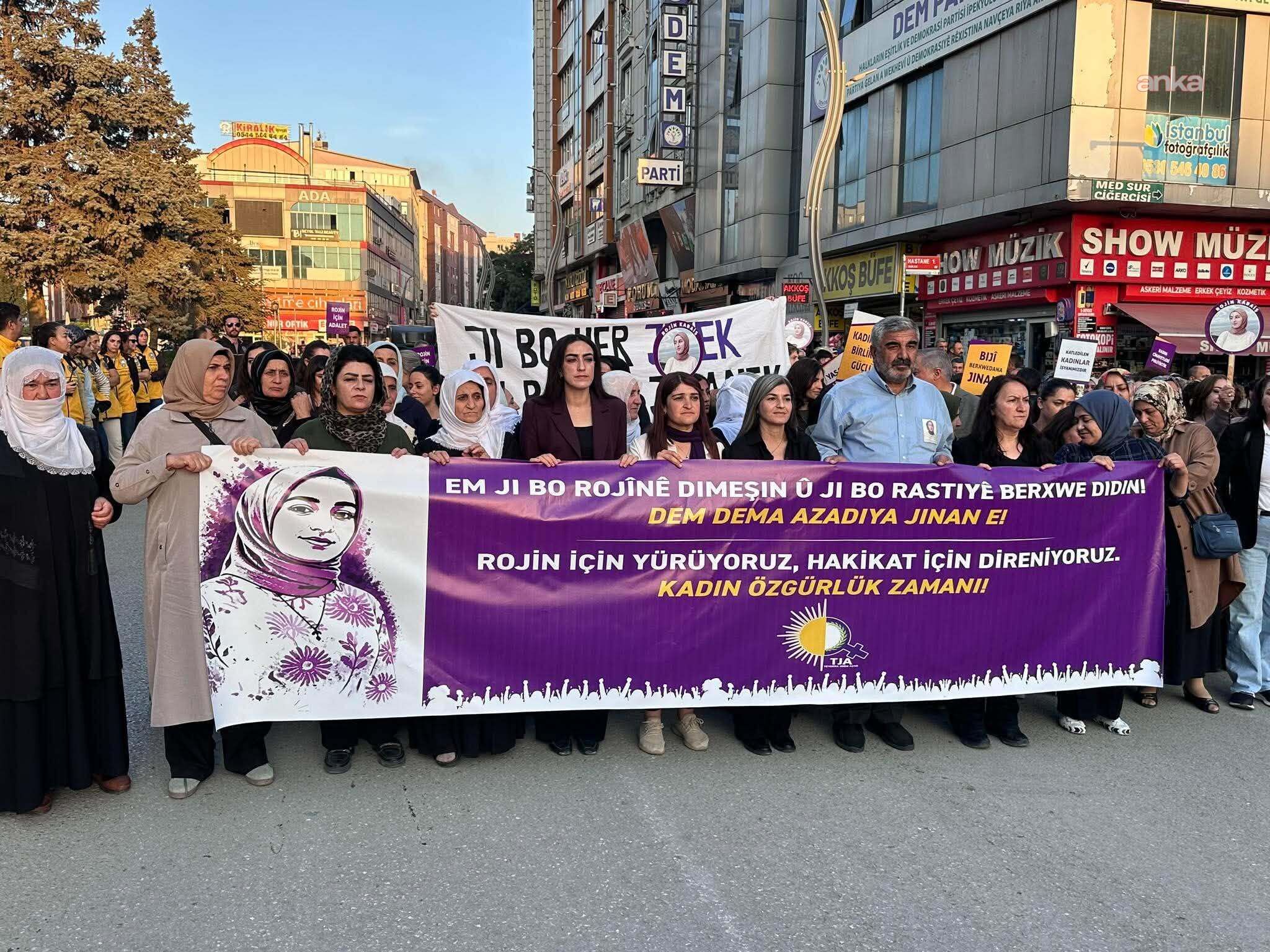Rojin Kabaişr 3