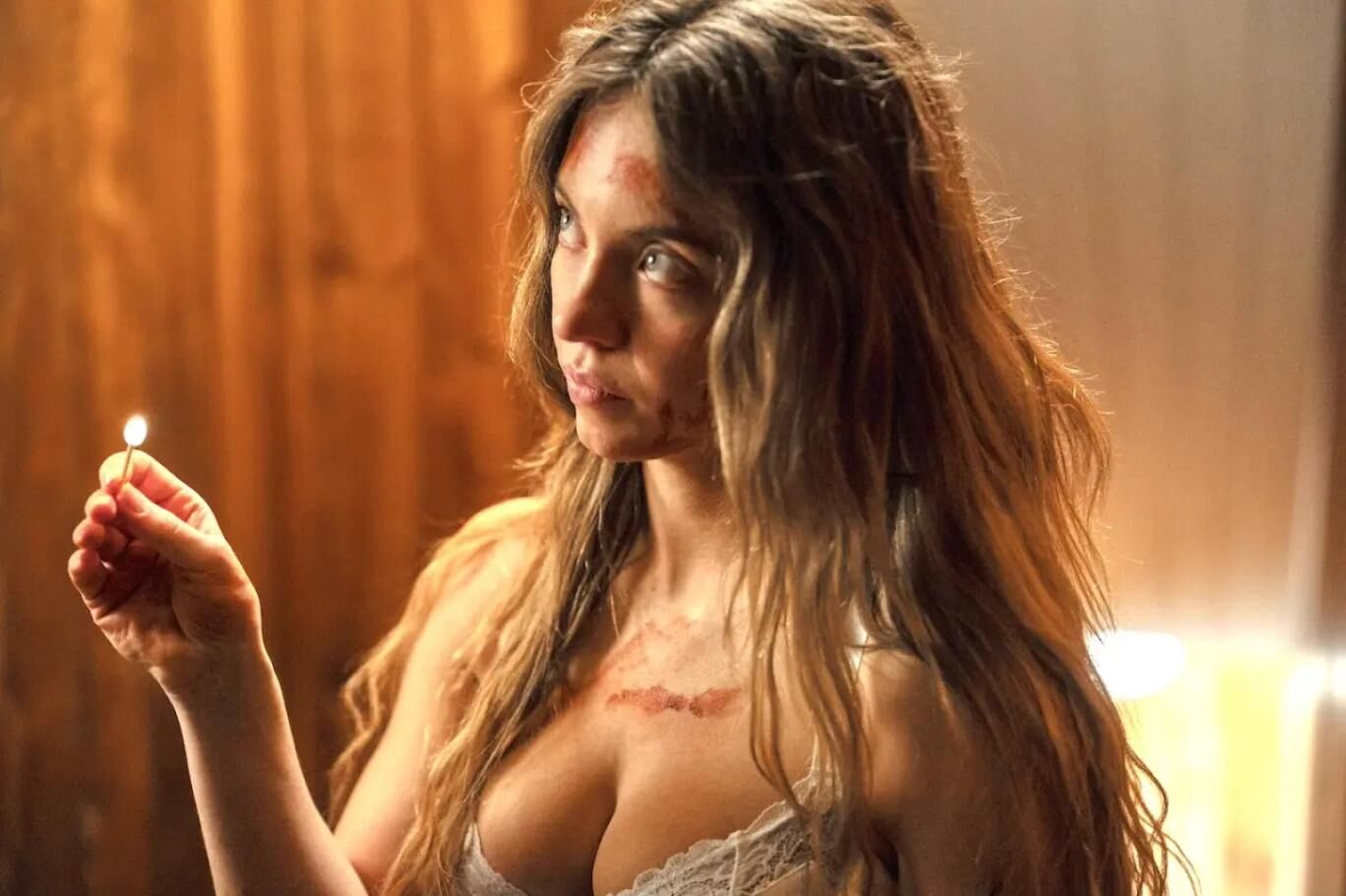 Sydney Sweeney (2)-1