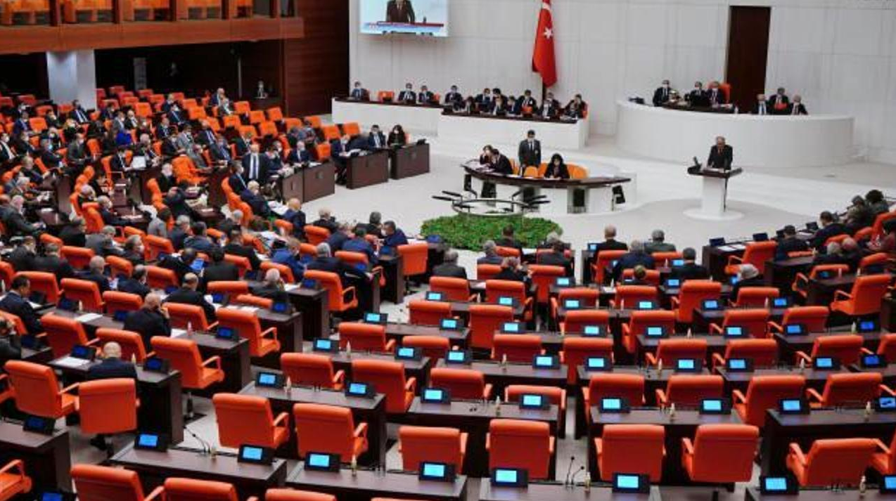 TBMM'ye sunulan Halk TV önergesi AKP ve MHP oylarıyla reddedildi